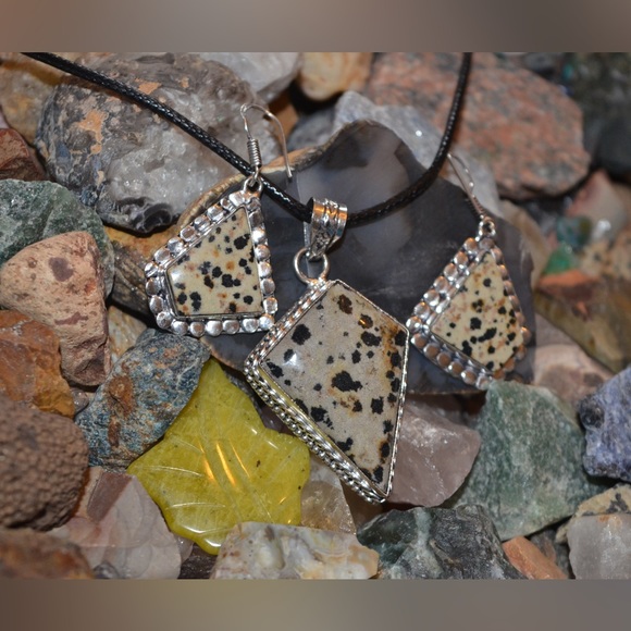 Dalmatian Jasper Pendant & Earrings Set - Picture 3 of 5